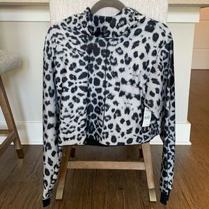 NWT ULTRACOR crop lynx hoodie SMALL